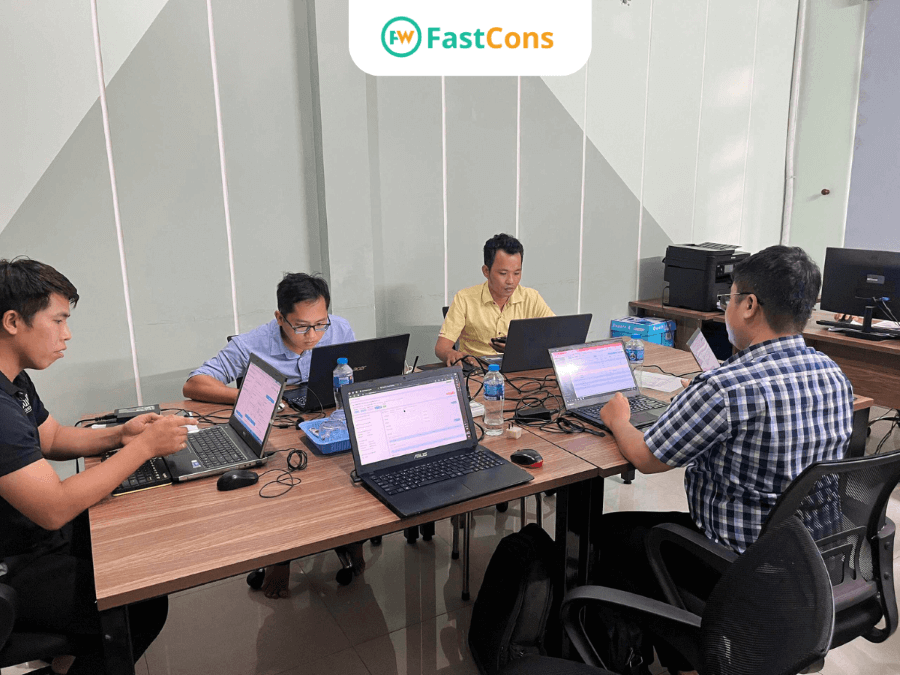 Hình ảnh đào tạo triển khai phần mềm FastCons tại công ty Long Hoàng