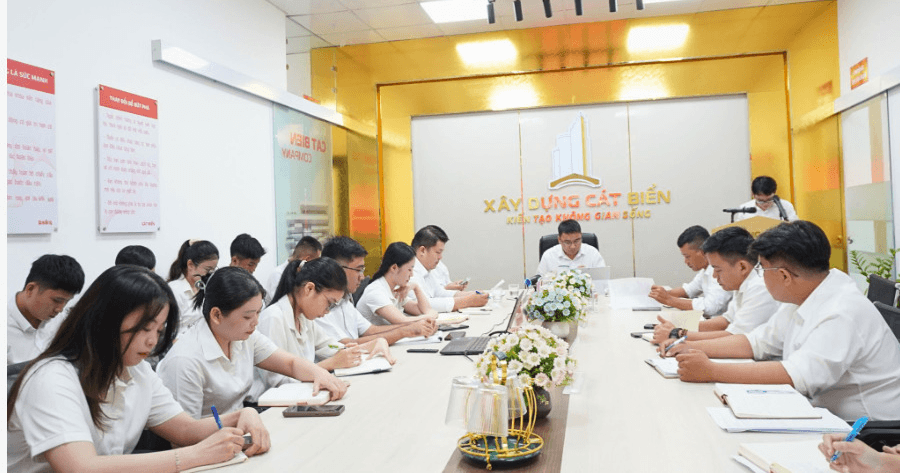 Đội ngũ nhân sự doanh nghiệp Cát Biển